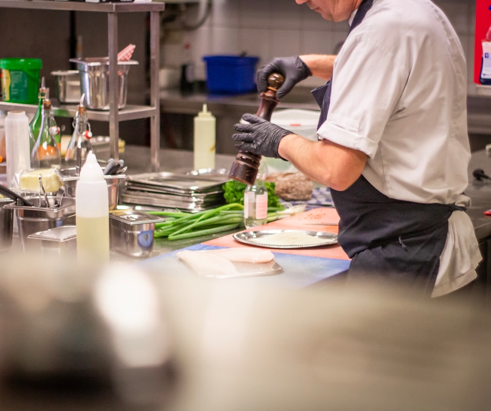 Interactive online cooking class